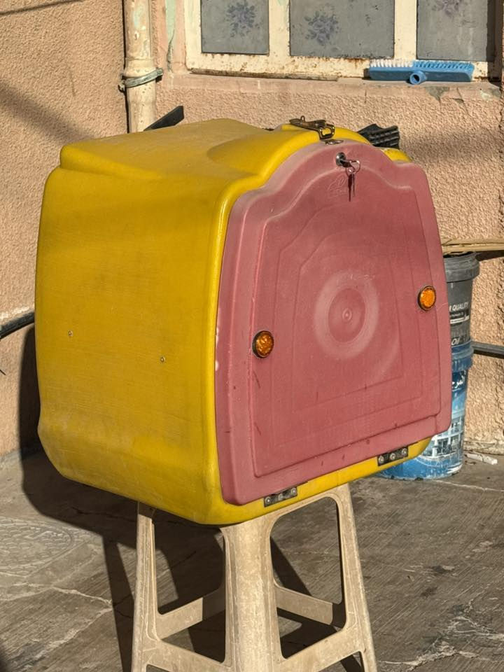 صندوق توصيل للبيع مستخدم كلش قليل السعر 25 الف
للتواصل ***********

***********
