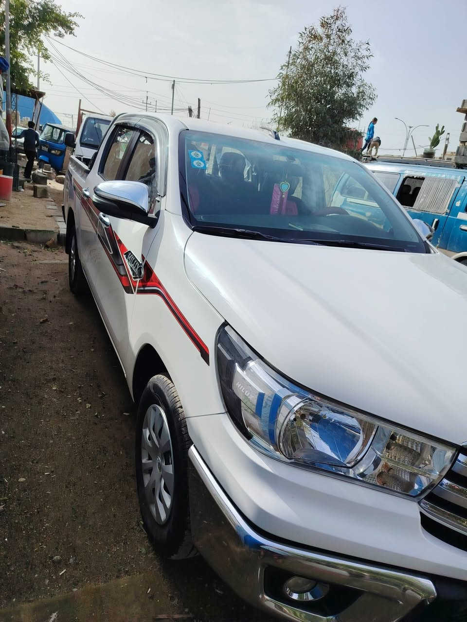 هايلوكس ساز 2023 سياره مكفوله كفاله عامه رقم مثنى ماشيه 75 سنويه 28 باسمي مكان سياره البصره السعر 245 وبيهه مجال الرقم ***********
