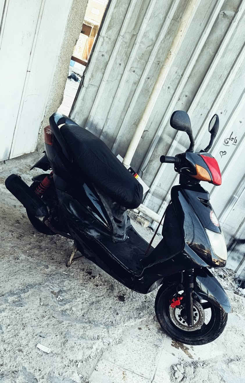 دراجه سكنس نثيه ياباني شغاله سلف وهندر , سعرها 300,/( ***********)
