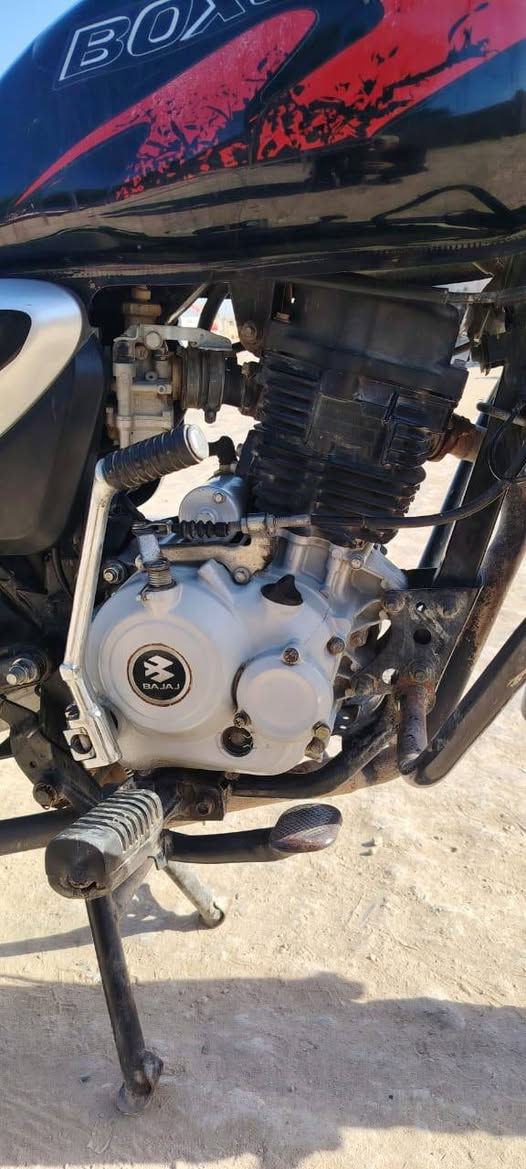 سلام عليكم 
بوكسر موديل 22
بيها خيط تبخير 
أوراق كامله 
مكاني بغداد الوشاش قريب ع الإسكان 
سعرها 950وبيها مجال 
رقمي ***********
