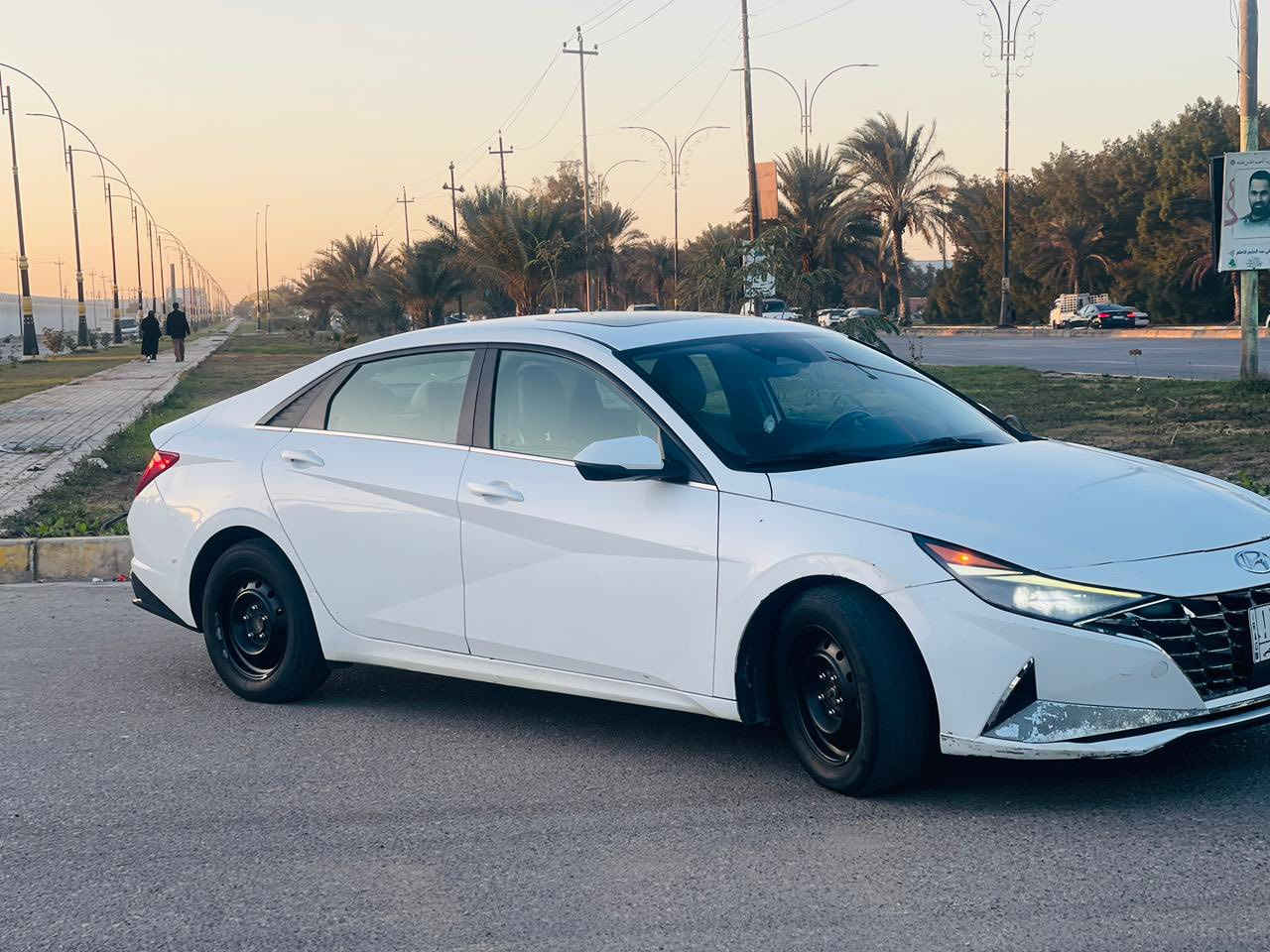 ترهم بيع وترهم مراوس سوناتا مقدس 2011 و2010
الإنترا وارد أمريكي موديل2021 limited فول مواصفات للاخير اعلى مواصفات ب الالنترا
المواصفات.......

فتحه سقف اسلايت 

بصمه تشغيل 

بصمه ابواب 

تشغيل عن بعد 

رادار أمامي
 
رادار خلفي 

رادار جانبي ايمن وايسر 

لد داخلي 

كشن جلد

كشن تدفئه

كشن كهرباء

تحديد مسار 

مثبت سرعه 

وقوف ذاتي 

مانع اصتدام

شاشه ثلاث انظمه (سمارت - نورمال - سبورت )

شاشه دجتال  متصله 

كامرا امامي وخلفي

محرك 2000دوش

حساسات امامي

حساسات خلفي

اللون ابيض صدفي

سياره رقم كربلاء معوقين
مكان السياره كربلاء

***********
