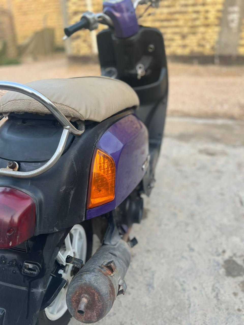 سلام عليكم دراجه بوليس
كهربائيات كلهه شغاله السعر  450وبيهه مجال 
مكان بابل الكفل الاتصال على رقم ***********
