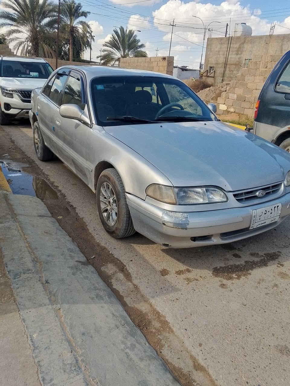 سوناتا 2 للبيع السياره جاهزه محرك والكير كفاله تبريد  شغال السياره  مصبوغه عام ضررها جنطه        السياره معروضة 40 وبيها مجال بصيط ***********
