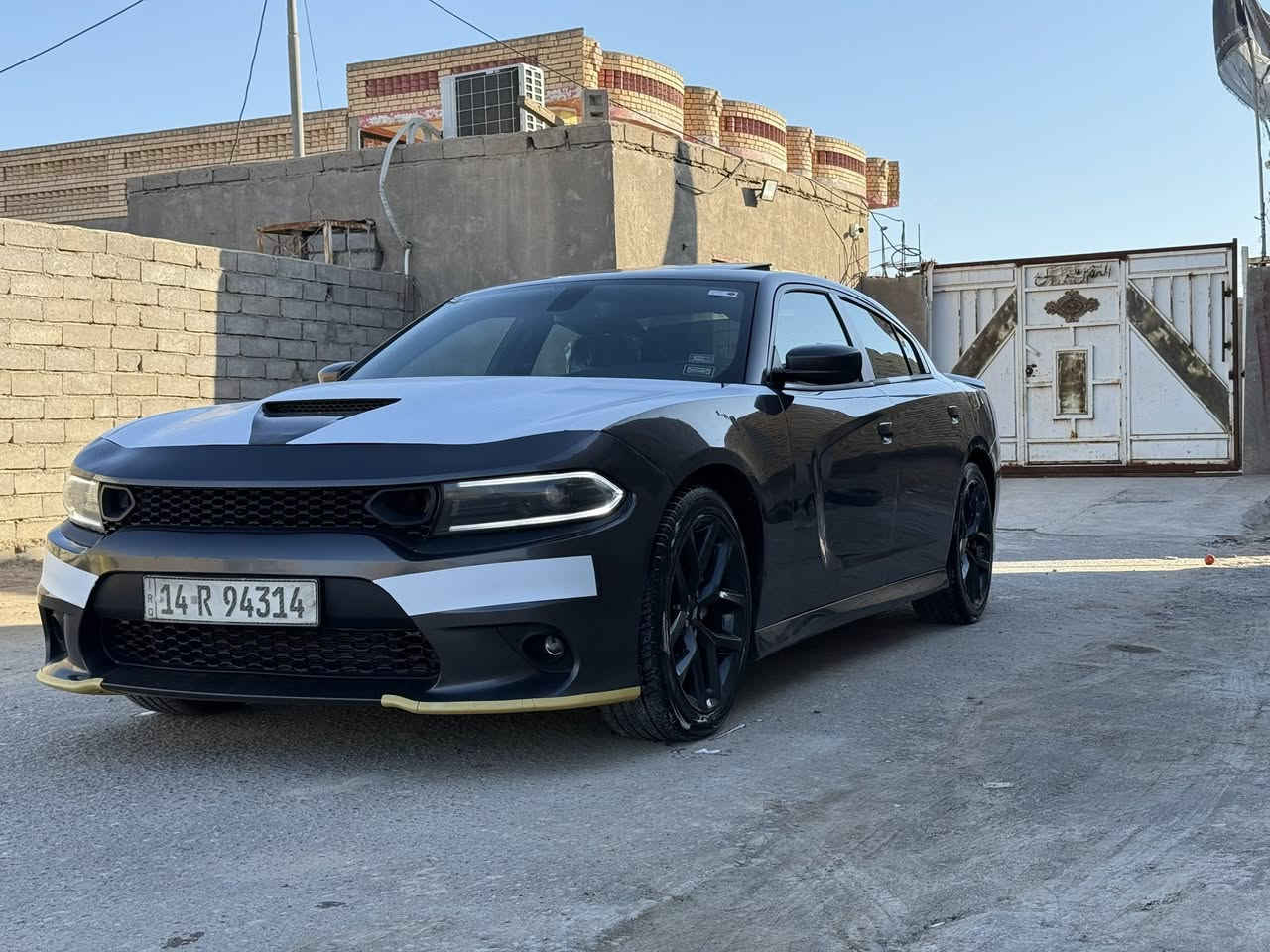 سلام عليكم 
جارجر 18 اصل 16 
للبيع اوًمراوس 
رالي فول موصفات للئخير
فتحه خزن ميموري

4كشنات تدفه تبريد 

كشنات جلد حضن 
تويل 3600
بعد اهواي بيه موصفات 
حادث بس دعاميه صورالحادث ويه المنشور
ويل 20جيتي اصلي لايت 23
رقم بصره بسمي هزه بعدهي مانتهيه 
السعر ١٦٠ 
***********
