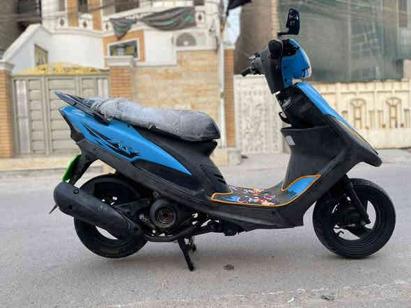 السلام عليكم دراجه ماكس عدله
بلادي مكينه مفوله شك الكاع 
مانقصها برغي كامله مانقصه اي شي 
السعر   :600 بيهه مجال بسيط 
سلف وهندر كهربائيات كله شغال 
شلعه ومعدل مختمه كله ختم واحد 
مكاتبه ومنفيس 3 شهر نازله من الرمبه 
العنوان : بغداد مدينه الصدر  
الاورفلي قرب العماره البرتقاليه 
للاستفسار  : ***********
