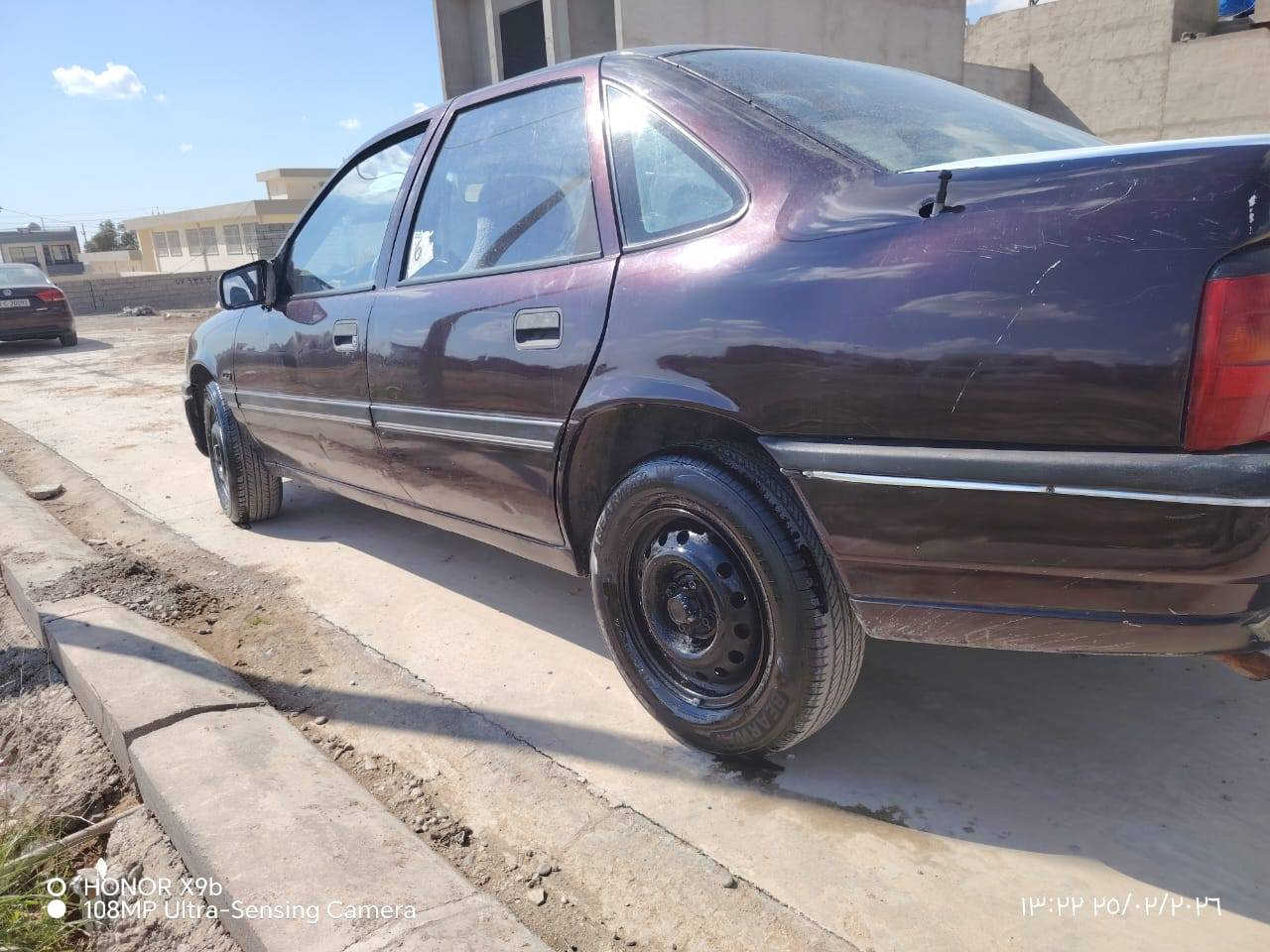 بۆ فرۆشتن ئۆپڵ ڤیکترا
مودیل 1991 مەکینە 20 
سەنەوی تا 2031 
ڕەنگ عەنابی 
سەیارەیکی بی مەسرەف پاک .

للبیع اوبل فیکترا
مودیل 1991 مکینە20 نظیف 
سنویە جدد 2031 
***********
