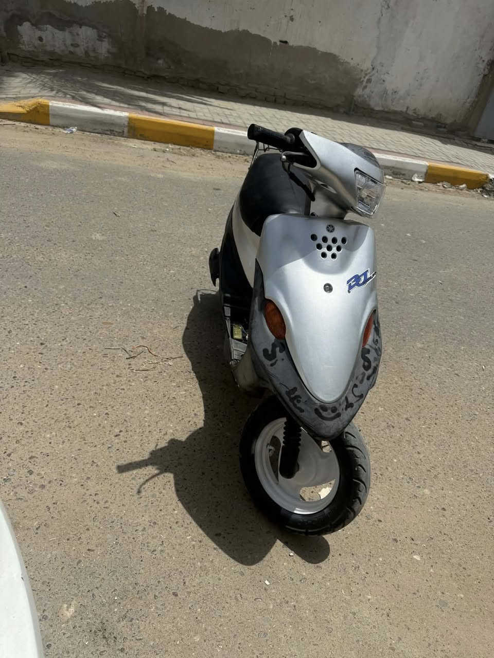 سلام عليكم دراجه بيجي لبيع  حاوي. دراجه  سعر 700وبيه مجال  أو مراوس منغولي فقط


**إذا كنت صاحب هذا الإعلان وتريد حذفه لأي سبب، رجاءا أرسل رسالة إلى الدعم الفني**