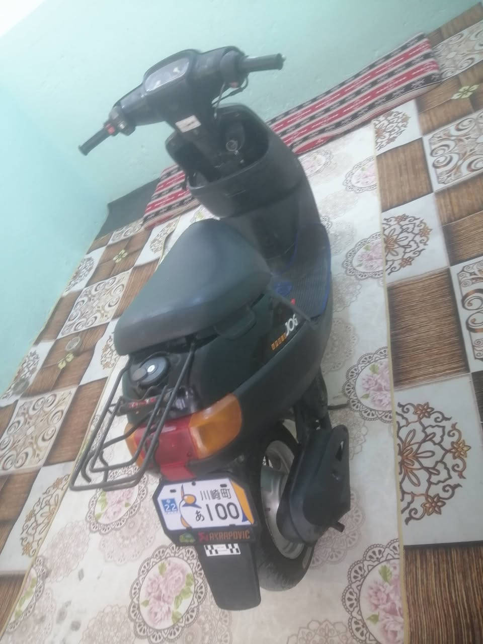 السلام عليكم بطه للبيع 99 دراجه ما مفتوحه بلاديه كهربائيات كلها شغاله سلف دراجه بلاديه 300 سعرها هذا رقم تليفوني***********
