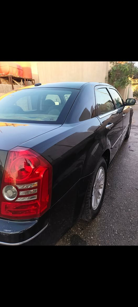 السلام عليكم ورحمة الله وبركاته اوباما اسود موديل ٢٠١٠مكينه ٣٥٠٠كيرحداده طخم تايرجديدتبريد خير من الله بيهه باب خلف الصدرصبغ والهلات الخلفيه ربع القماره وحافات التكم الخلفيه اثرجراد بدون ضربه ومعجون حداده ٩٠ب ١٠٠السعر ١٢٢وبيهه مجال حك الجيه السياره بسمي سنويه نهايه ٢٨رقم الماني هزه جديده قبل ١٠ايام


**إذا كنت صاحب هذا الإعلان وتريد حذفه لأي سبب، رجاءا أرسل رسالة إلى الدعم الفني**