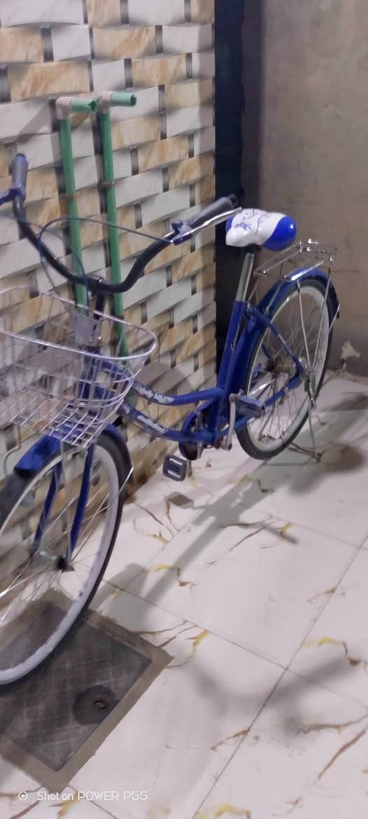 السلام عليكم بايسكل للبيع السعر 85وبي مجال حجم 26


**إذا كنت صاحب هذا الإعلان وتريد حذفه لأي سبب، رجاءا أرسل رسالة إلى الدعم الفني**