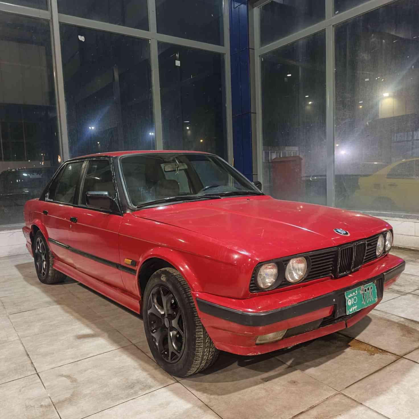 سلام عليكم 
بيم زعره موديل ١٩٨٩ 
حجم ٣٢٠ مكينه ٦ پستن گير مكينه شرت 
سنگو پشت كةپس بةس دةنگي(أكسني) يي تيدا
شرتي تحويل رقم الماني 
سعر ٢٦ پيچةك مجال 
رقم تليفون ***********
