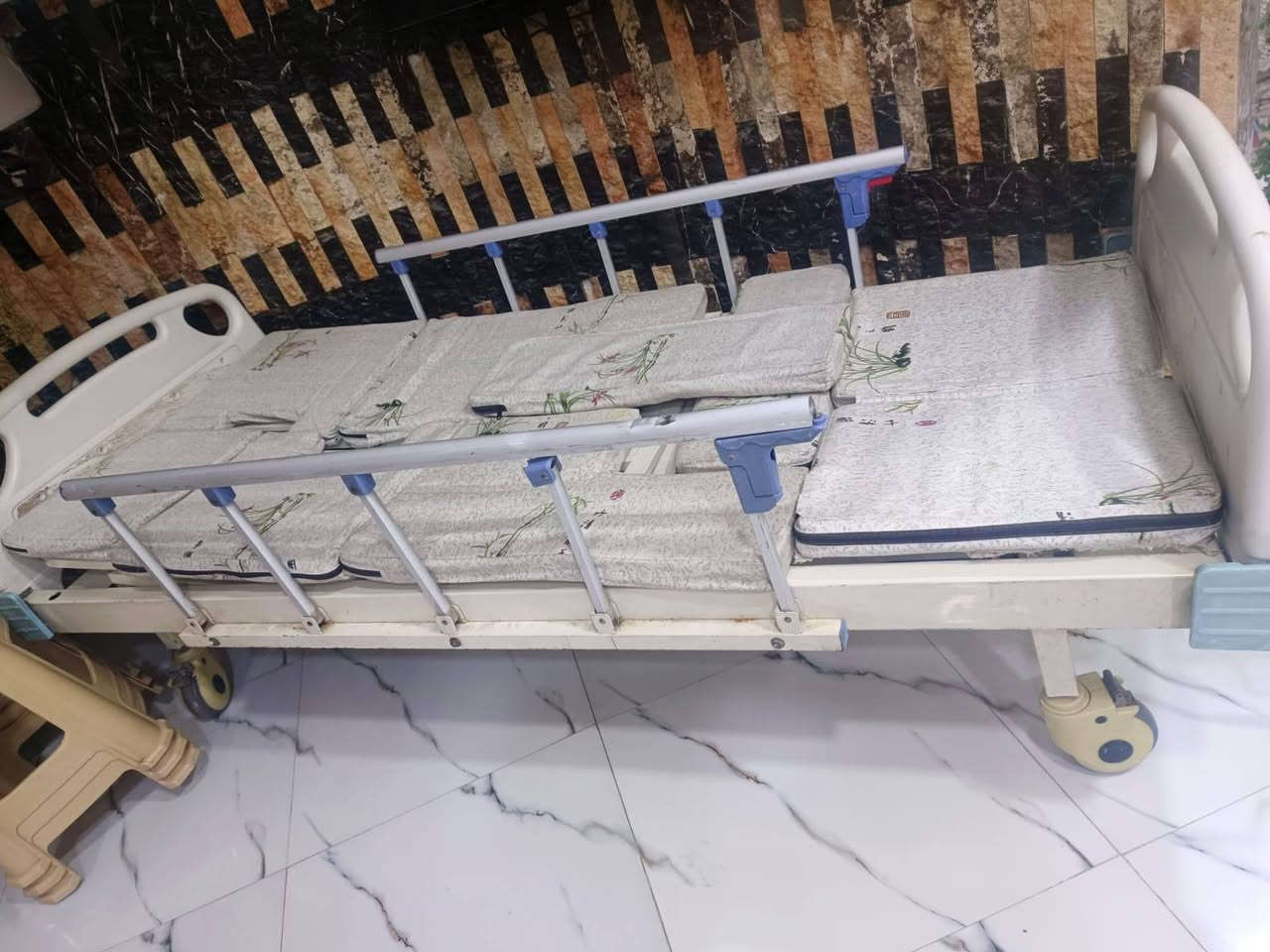 جرباية جديدة للبيع قفلها ١٨٠


**إذا كنت صاحب هذا الإعلان وتريد حذفه لأي سبب، رجاءا أرسل رسالة إلى الدعم الفني**