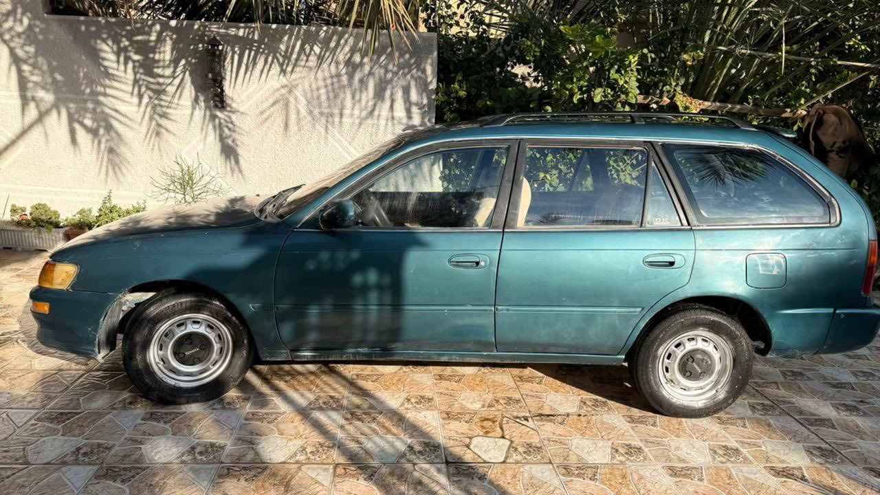 السلام عليكم 
كورلا ١٩٩٥ رقم ديالى بسمي 
مكفوله من الحادث صبغ عام 
السنويه صاقطه 
السعر ٤٦ وبيها مجال بسيط 
مكاني ديالى جديده الشط 
***********
