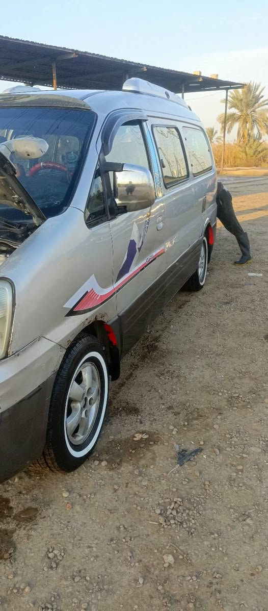 ستاركس موديل 2007 ّللبيع السعر ٧٥وبيها مجال ميكانيكها خير من الله *********** 
***********
