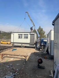 كرفان قياس 6 في 3 تفصال جديد باب حديد شباك تركي مكان  جرف النداف سعر 1...