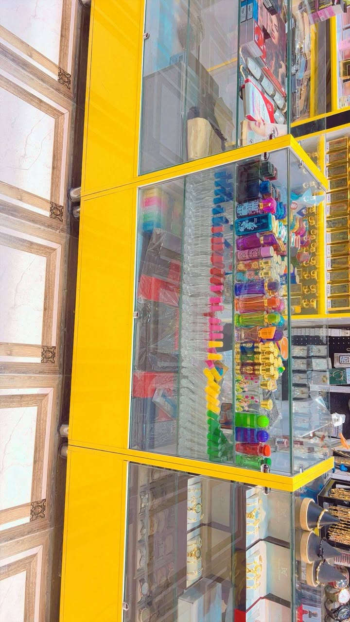 فاترينات كوزمتك تصفيه ارتفاع ٣امتار وعرض متر وربع ضوئيات بيهم اعلان ضوئي +ميوزه عرض شغل ثقيل درجه اولى ٣فاترينات و٦ميوزه بسعر مناسب الشراي يراسلني


**إذا كنت صاحب هذا الإعلان وتريد حذفه لأي سبب، رجاءا أرسل رسالة إلى الدعم الفني**