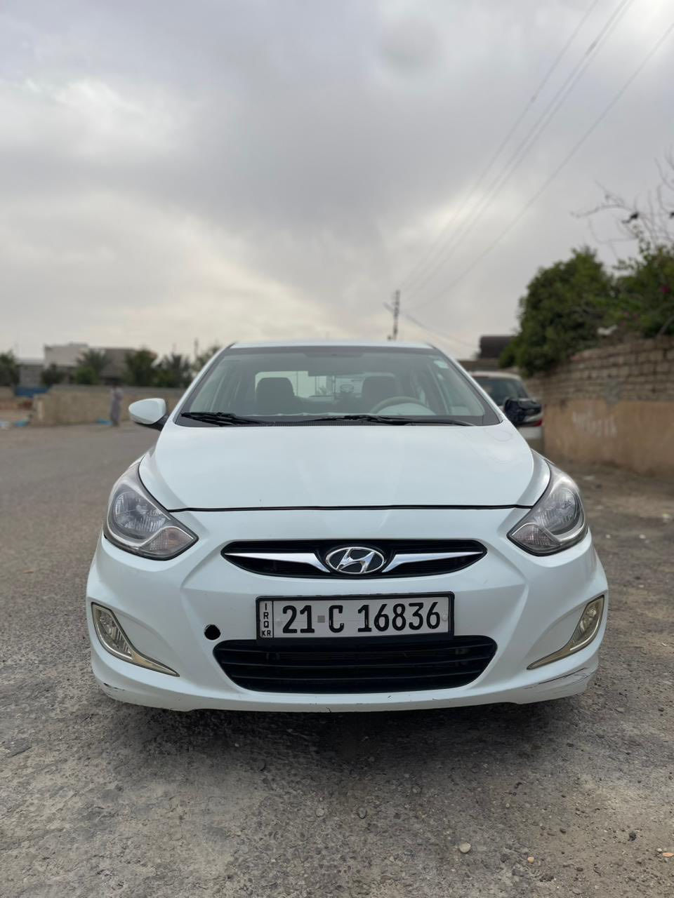 يالله  مكلف بنشر اقرا النفاصيل قبل لاتتصل  اكسنت مضلع 2011
سنويه لل 28
السياره خليجيه 
جاهزه مخلصه من كلشي 
السياره فقط بيه بنيد ومبدل اصلي 
سونار مرفق مع الصور وسونار جديد 
السعر 95 وبيه مجال 
تحويل مباشر 
العنوان سامراء
اتصال فقط واني مكلف بنشر 
‭0773 589 2131‬
