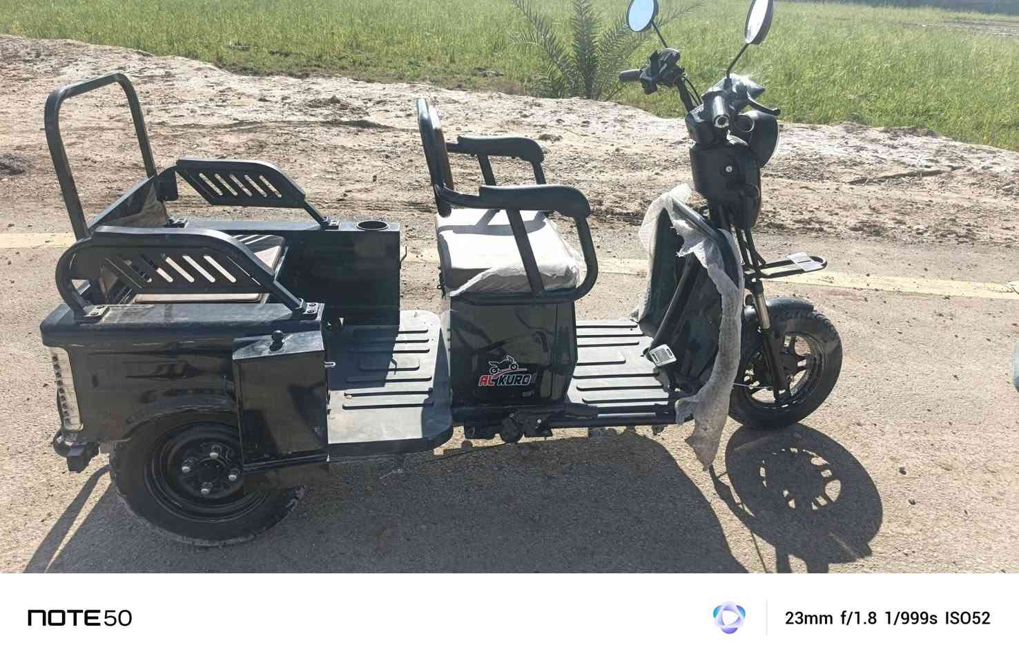 السلام عليكم دراجه شحن للبيع دراجه كامله من كل شيء***********
