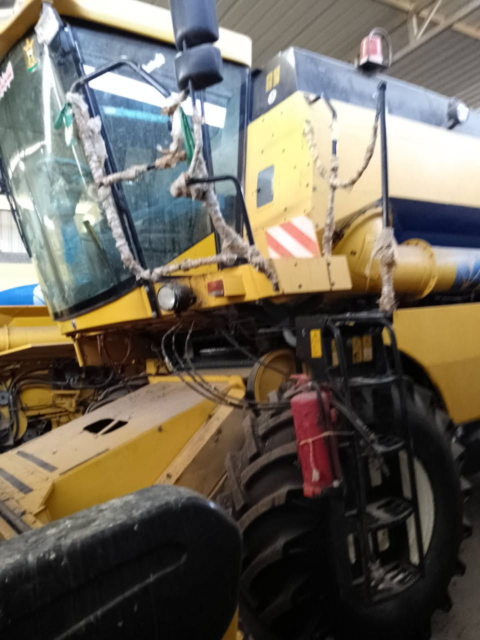 سلام عليكم لبيع حاصوده 5 بلم هايدرو 60 50 سعر خاص كفاله عامه رقم الهاتف ***********
