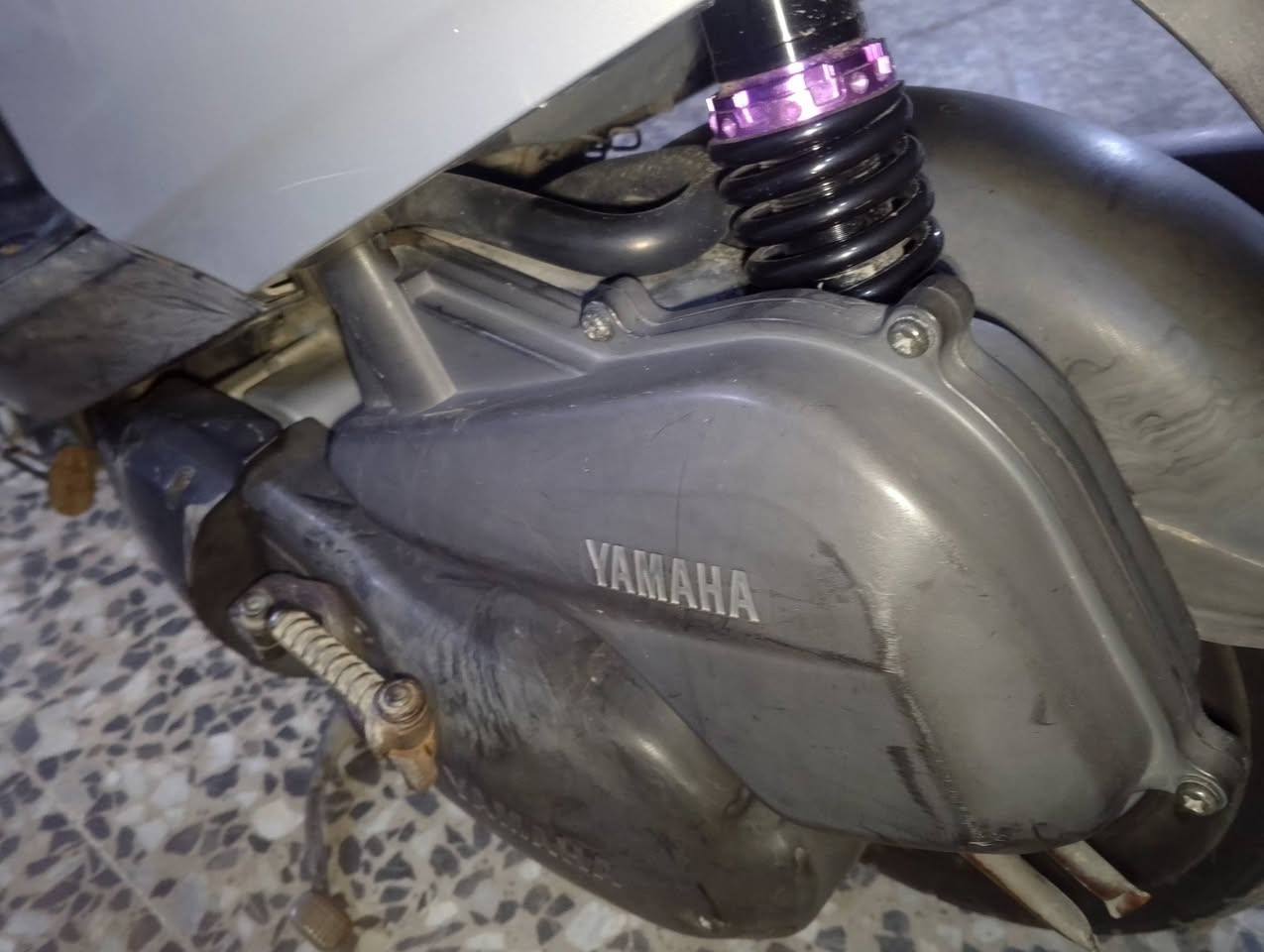 سلام عليكم دراجة بريز نثيه للبيع ماصاير اله سنه من اخذناهه من الوكاله وبعدهه وكاله اي عطل او نقوصات ما بيهه سعر الدراجة قفل مليون دينار عراقي مكاني البلديات كهربائيات كامله ونوزل وبيهه هندر ونكره سلف وهندر ***********. واتساب
