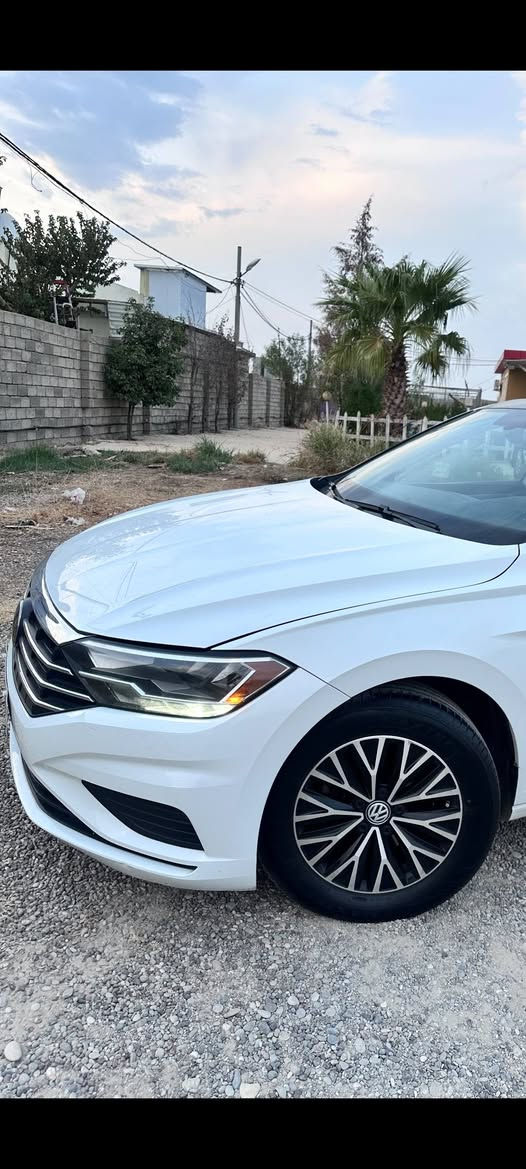 Vw jetta 2021 S
وه ك سبوخ دةركه و نيويكي سبوخه 
پيش پشت كه بس به شه رتي فه حس 
گير مه كينه به ردي گزوز رادار به شه رت 
هه زه ي نويه  به ناوي خؤمانه 
بؤ په يوندي كردن *********** أربيل, العراق
