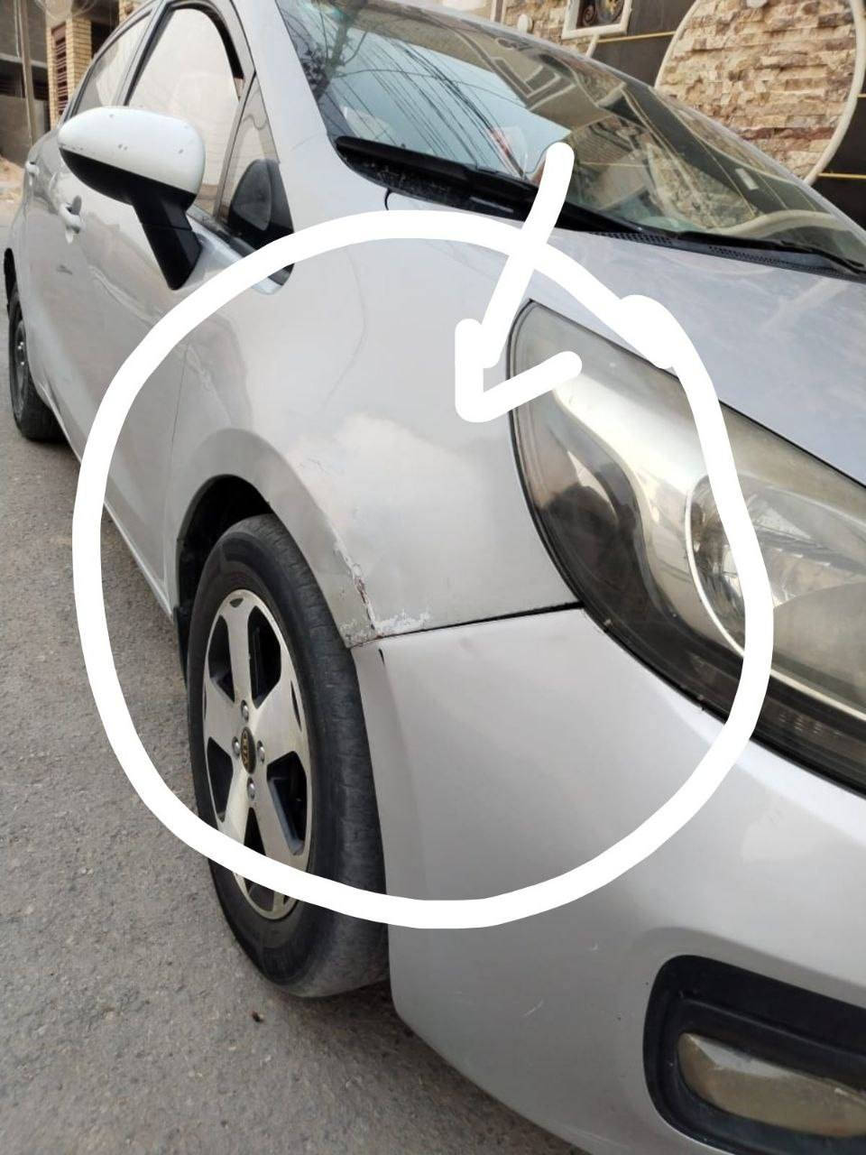 السلام عليكم
كيا ريو 2012خليجي
رقم مثنى مشروع وطني لل 27
مكفوله من الضربه ماعدى شبر بالجاملغ الامامي موضح بالصور  . 
محرك مبدل قبل شهرين تقريبا . 
اكو صوره للمحرك حتى لحد يسالني 1600 لو 1400 
كير خير من الله 
تبريد شغال ❄
حداديه 70٪
كهربائيات100% باتري جريد
سياره مامتعوبه .
مكانها كربلاء
***********
