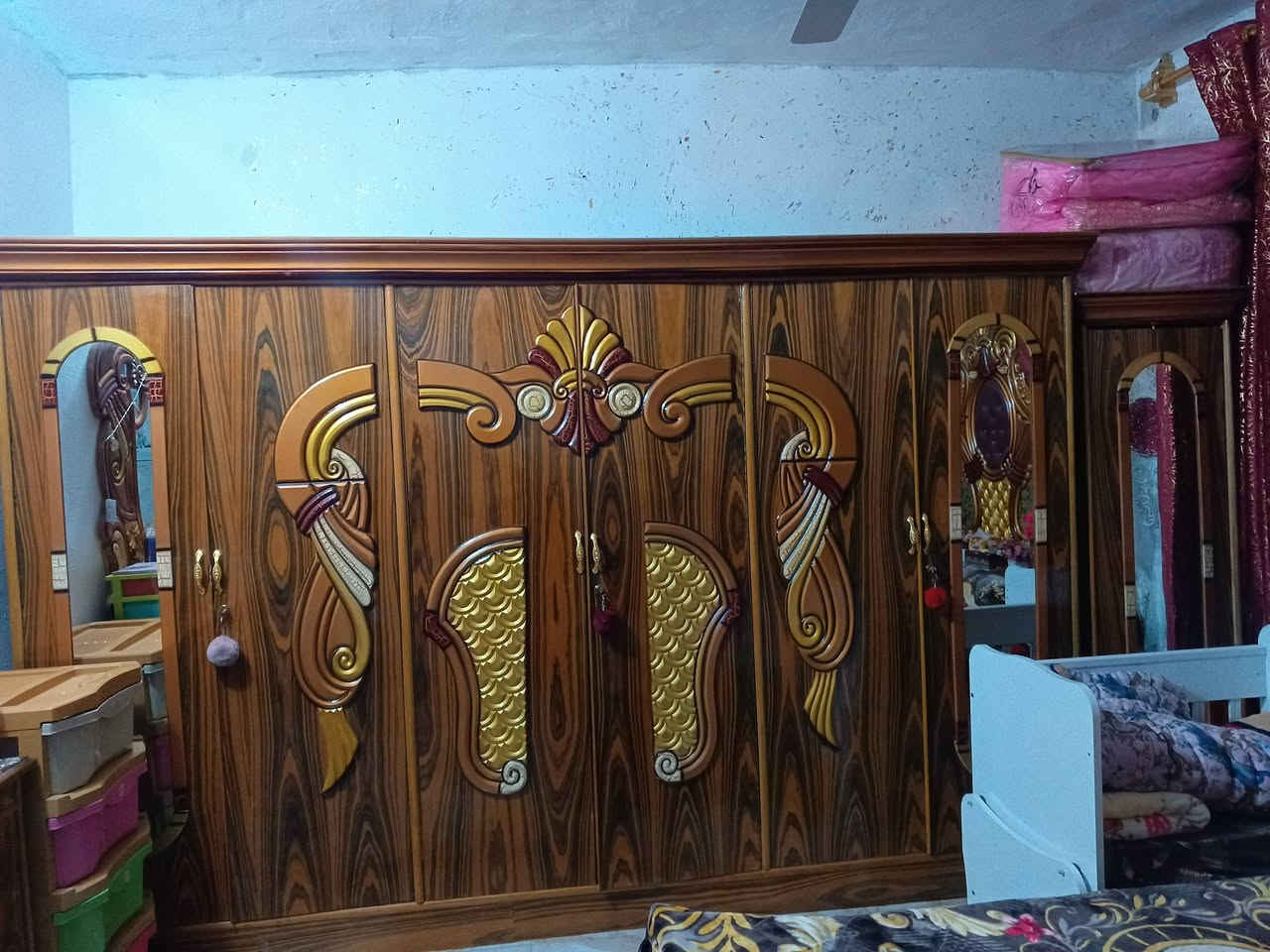 غرفة 6بوبالبيع ***********مكانة بغداد ابو غريب السعر 425
