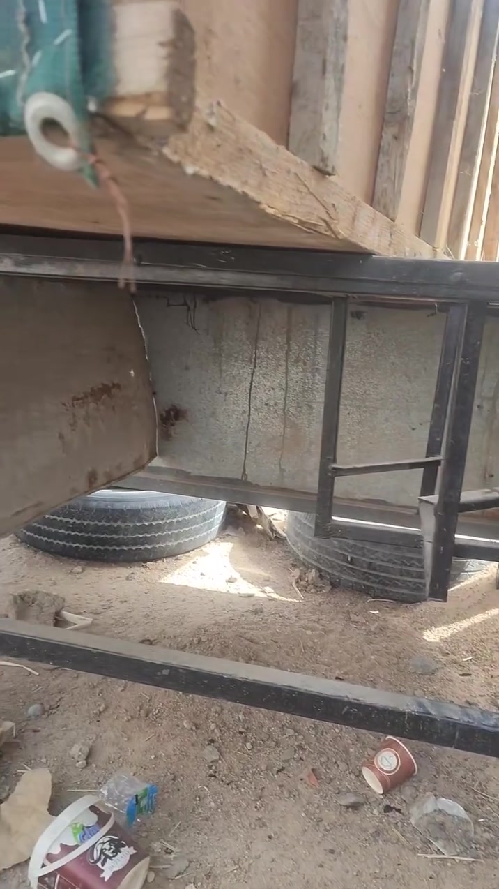 السلام عليكم ميز فلافل مال غلي جاهز ويا مال فنكر بس رادلهه عفريت هديد ثقيل صبق جديد بس متروك لمكان كرمه علي ابو صخير لسعر 125 وبي مجال


**إذا كنت صاحب هذا الإعلان وتريد حذفه لأي سبب، رجاءا أرسل رسالة إلى الدعم الفني**
