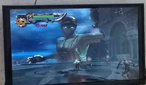 بلي 2 لون ابيض بعدة لوك شركة ما مفتوح كامل ملحقات جوستك عدد 2 وحدة واير + وحدة بلوتوث وفلاش 16 گيگا وميموري وAV الشاشة السعر( 45 ) الف عنواني ميسان ابو رمانه *********** عمارة
