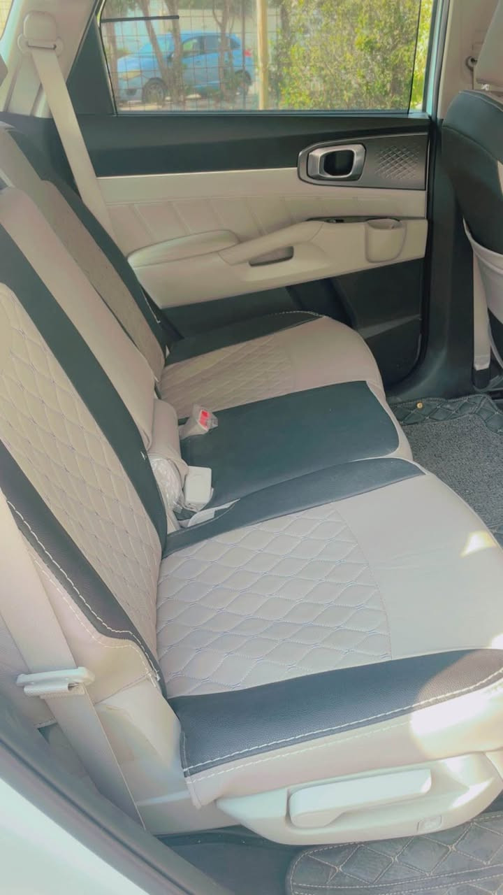 سورنتو 23 فول مواصفات 6 سلندر ماشية 5000 فقط مكفولة من كلشي بعدة بريحة الشركة السعر 319 وبية مجال للاستفسار *********** بغداد, العراق
