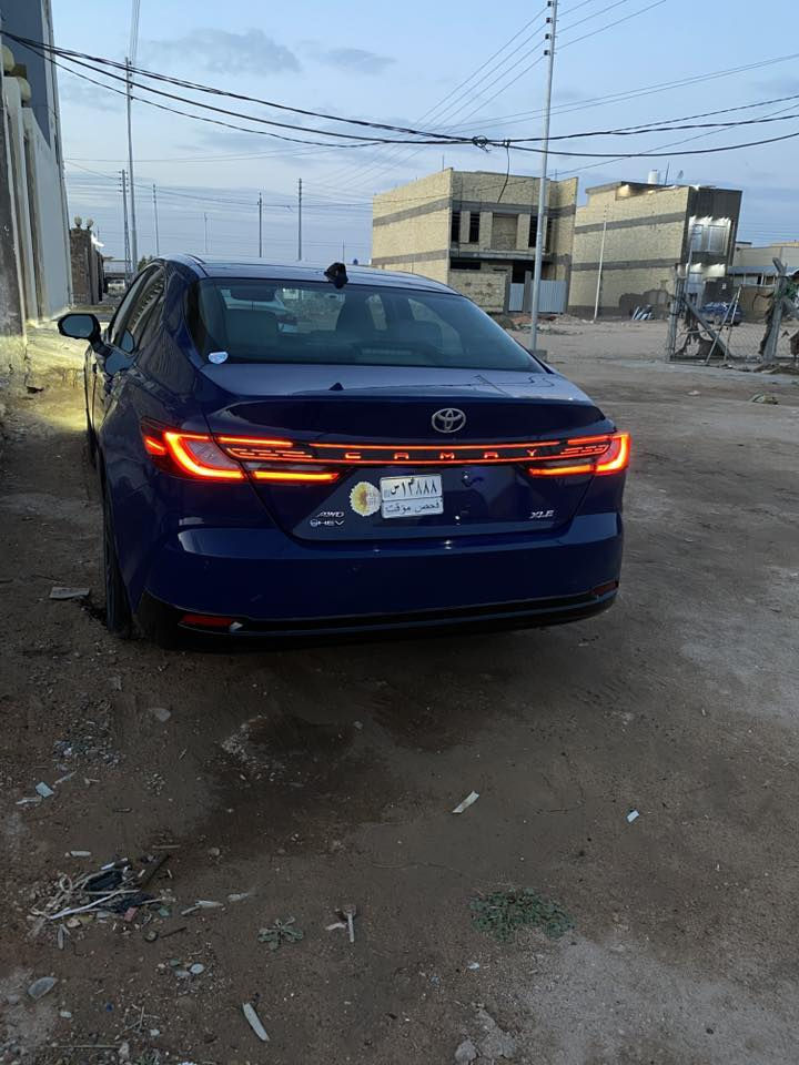 𝟐𝟎𝟐𝟓 𝐓𝐎𝐘𝐎𝐓𝐀 𝐂𝐀𝐌𝐑𝐘-XLE
تويوتا كامري (Xle)موديل : 2025 فئه اللومير 

 رقم بغداد ابأسمي حره مداور ثاني يوم 

اللون : ازرق

عداد المسافة :25000ml 

حجم المحرك : 2.5L (4.سلندر) هايبرد

المواصفات XLE
5 كامرات محيطية 360

داتوا شو 

سستم صوت JBL + دمام خلفي

كيج الكتروني

شاشة  كبير لمس

شحن واير ليس

ابواب  بصمة

بصمة تشغيل 

داش كام TOYOTA بلادي

فتحه صقف بنراما 

ثلاجه بالجكمجه  الوسطيه 

تشغيل عن بعد (𝐑𝐄𝐌𝐎𝐓𝐄 𝐒𝐓𝐀𝐑𝐓)

هاند بريك بصمة

اوتو هولد (𝐀𝐔𝐓𝐎 𝐇𝐎𝐋𝐃)

اوتو ستارت (𝐀𝐔𝐓𝐎 𝐒𝐓𝐀𝐑𝐓)

اوتو ستوب (𝐀𝐔𝐓𝐎 𝐒𝐓𝐎𝐏)

رادار امامي (تحديد مسار)

‌‎رادار جانبي (نقاط عمياء)

‌‎رادار خلفي (التحذير من الاصطدام)

 نظام (𝐄𝐂𝐎)

نظام (𝐍𝐎𝐑𝐌𝐀𝐋)

نظام (𝐒𝐏𝐎𝐑𝐓)

تحكيمات استيرن

تبريد مركزي قطعتين

كشنات جلد

كشانت تدفئه + تبريد 

كشنات خزن مموري 

سكان هيتر 

كشن السائق وراكب كهرباء

ويل حجم 18 

لايتات ليـــLEDـــد عدسة زينون بيلادي

بكلايتات ليـــLEDـــد بيلادي

المري الجانبيه قلاب اثناء الرجوع على البك 

تعتيم للمرايه الوسطيه اثناء الاناره العاليه

 
الشراي يراسل وتساب 
***********
