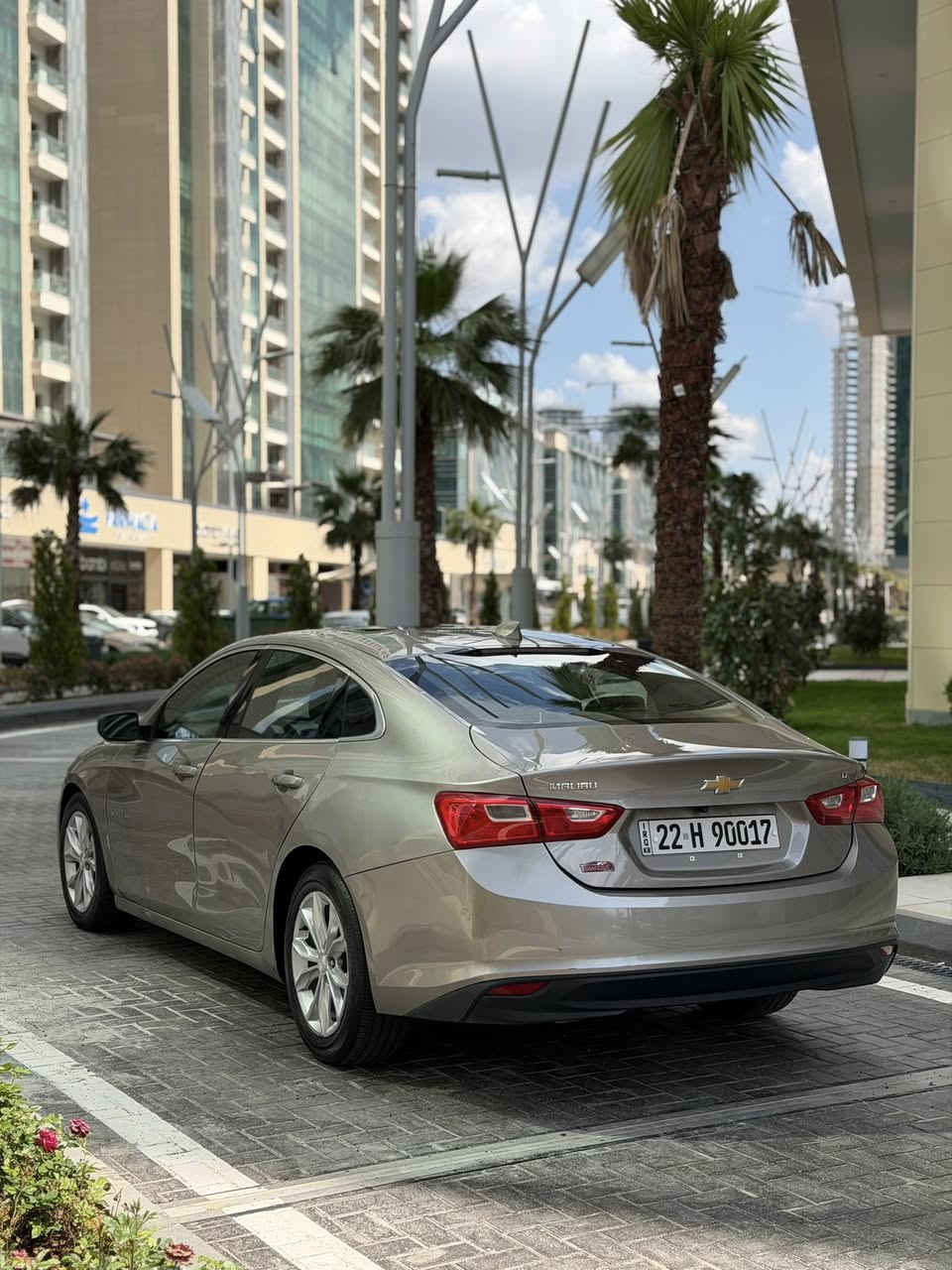 سلام عليكم
شوفرليت ماليبو 2023  LT2 

ضررهه جاملغ وباب وجاملغ جهه السايق بدون دواخل بدون ايرباك

بجم و خلفي كبس 

كير ومكينه وتبريد بشرط

مواصفاته فولل

بانوراما 

تشغيل عن بعد

اوتو ستوب

كشنات تدفئه

دخول وخروج ذكي

تبريد مركزي

رادار امامي

رادار خلفي

نقط عمياء

سياقه ذاتيه

تحديد مسار

كامره دواره

ابل كار بلي / اندرويد اوتو  واير ليس بدون كيبل

داتا شو

جامات اوتو

السعر ١٢٣ وبي مجال

واتساب

***********

***********
