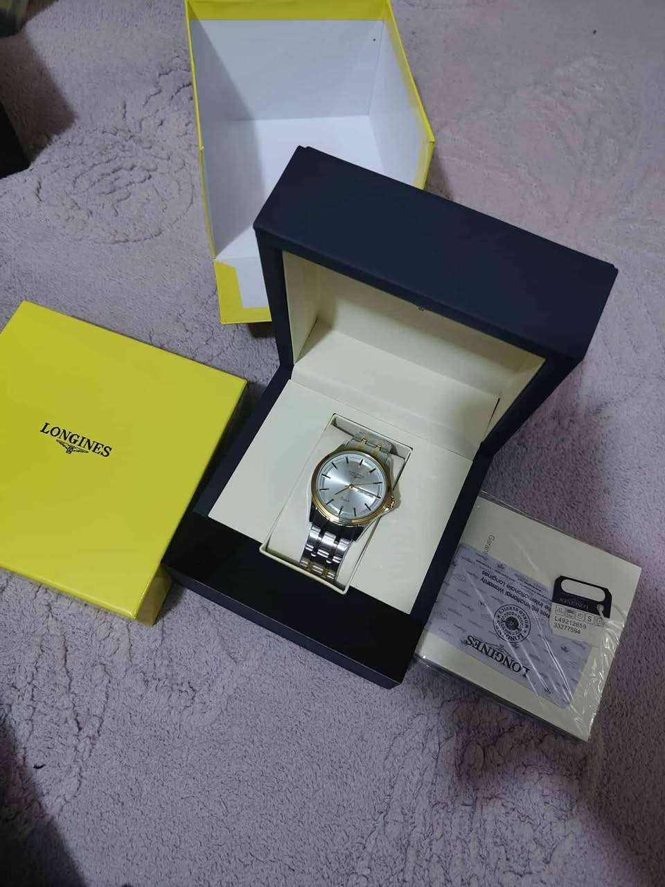 ساعة يد رجالية من ماركة لونجين (Longines) طراز Flagship بسوار من الفولاذ المقاوم للصدأ والذهب. 

25الف واصل


**إذا كنت صاحب هذا الإعلان وتريد حذفه لأي سبب، رجاءا أرسل رسالة إلى الدعم الفني**