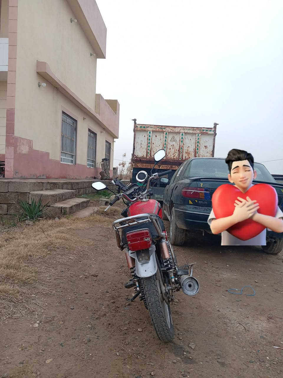 السلام عليكم.. بعد السلام... دراجه ناريه نوع إيراني للبيع او المرواس بدراجه نوع سنگي او إيراني 5 گير الخاص مفتوح.. والأرقام *********** اتصل
