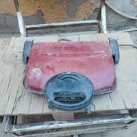 اغراض مستعملة بسعر مناسب  كلمن وسعرة هاذه رقمي  07706897244