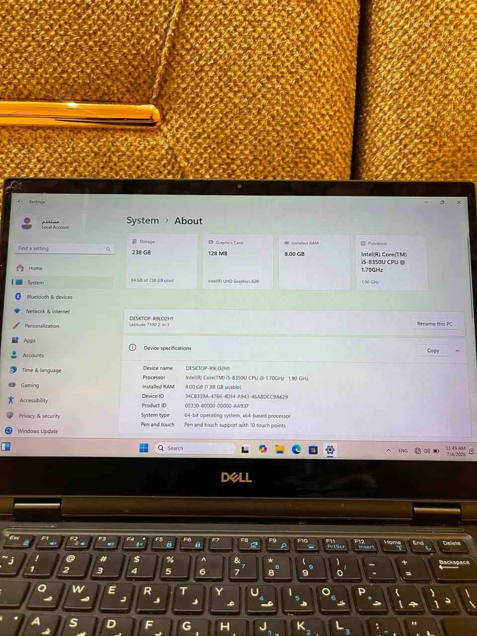 لابتوب ديل لمس يفتح 360 (Dell Latitude 7390 2-in-1) للبيع
لابتوب نظيف وعملي جداً، الشاشة تنطوي 360

درجة ليتحول إلى تابلت مع ميزة اللمس.

المواصفات:

المعالج: 8350-Intel Core i5 (الجيل الثامن)

الرام: 8 جيجابايت

الهارد: SSD 256 جيجابايت (سريع جداً)

الشاشة: تدعم اللمس بالكامل (Touch Screen) النظام: ويندوز 11 الأصلي

السعر: [375 الف ]

للتواصل: [***********] واتساب 

مميزات إضافية:

تصميم X360 قابل للدوران 360

يمكن استخدامه كلابتوب أو تابلت

شاشة لمس عملية وسلسة

تشغيل سريع جدا بفضل SSD

كيبورد مضيء

تصميم خفيف وسهل الحمل والتنقل

مناسب للشغل والدراسة والاجتماعات

كاميرا وميكروفون للاجتماعات أونلاين

)USB – HDMI – Type-C( منافذ متعددة

يشغل برامج مثل:

مايكروسوفت أوفيس (وورد - إكسل - باوربوينت)

للتصميم الخفيف والمتوسط Photoshop

للأعمال الهندسية الخفيفة AutoCAD

للتحليل الإحصائي V SPSS

وبرامج الدراسة والعمل Canva

مناسب للطلبة، الموظفين، ورجال الأعمال
مكاني البصرة-القبلة (***********) واتساب
