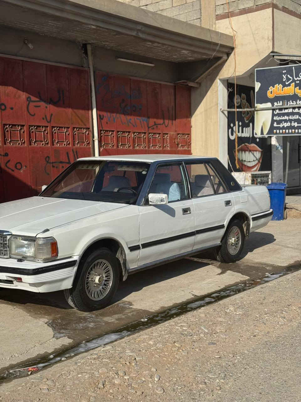 سلام عليكم سوبر موديل1985 للبيع سنوية فحص هزه جديد لحد 2031 شرط تحويل كير اوتماتيك محرك وينجي 
سعر43 بيمجال مكان كركوك
***********
***********
***********
