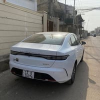 للبيع او مراوس سياره عاليه 18500 وبيها مجال كلش بسيط مكاني بغداد 07708...