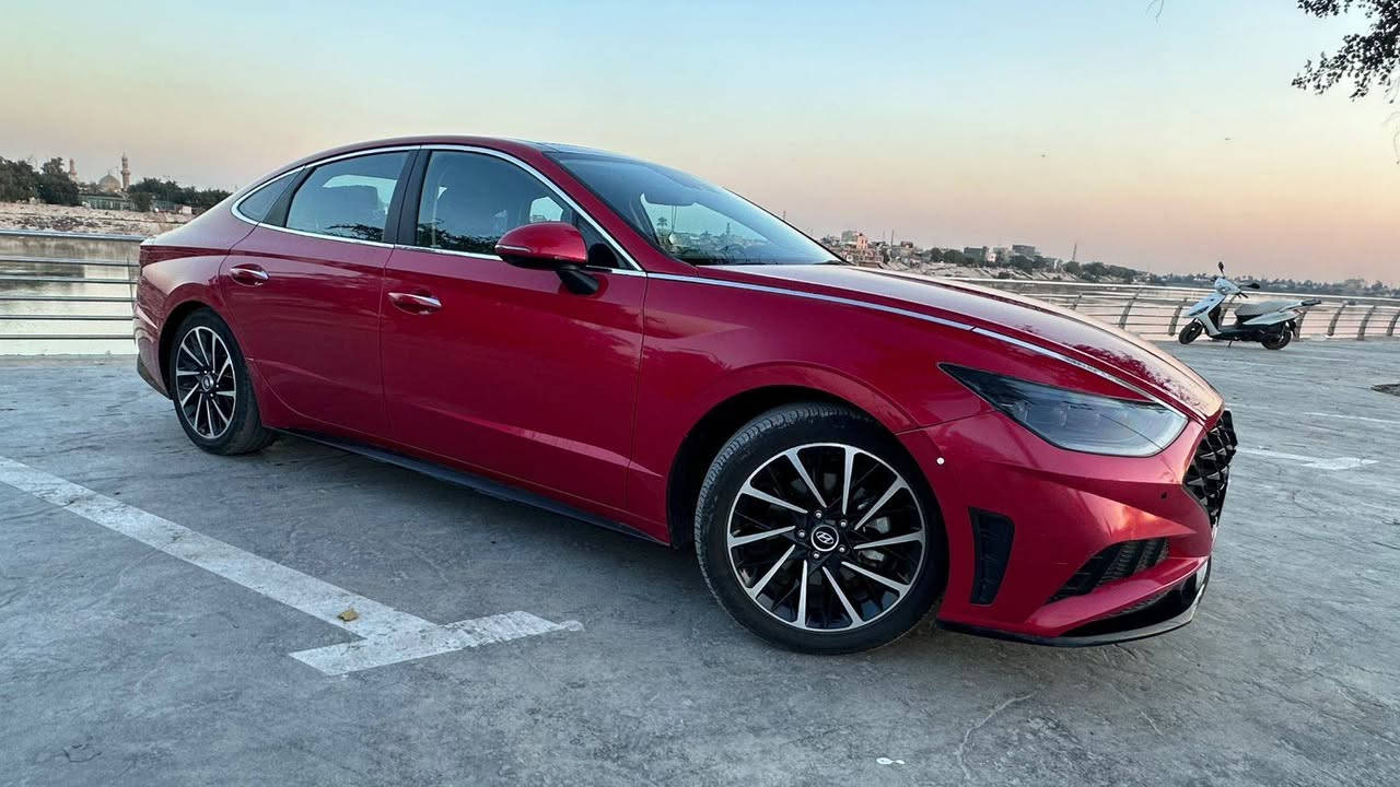 SONATA 2021 LIMITED
السعر :  175 ورقه وبيها مجال بسيط

اللون : أحمر 🔴

ماشيه 61 الف ميل  

صور الحادث موجودة بالمنشور 

المواصفات :
   
‎✅ محرك 1600 تيربو جارج  
‎✅ قمارة السيارة بانوراما  
‎✅ حساسات امامي وخلفي اصل  
‎✅ حساسات الاجتياز الجانبية  
‎✅ حساسات الانحراف عن المسار  
‎✅  نظام الكاميرات الاربعة برؤية 360 درجة  
‎✅ امكانية تحريك المركبة بالريموت  
‎✅ رادار امامي تفاعلي للتنبيه والبريك الذاتي  
‎✅ اشارات بالمرايا الجانبية  
‎✅ لايت زينون اصل عالي وواطئ مع حاجب LED 
‎✅ بصمة باب وبصمة تشغيل وتشغيل عن بعد 
‎✅ ويل كب لمتد حجم 19 مع طقم تاير بحالة ممتازة  
‎✅ غرفة السيارة جلد اسود اصل  
‎✅ تحكم كهربائي متكامل لمقاعد المقدمة  
‎✅ المقاعد الامامية تدفئة وتبريد مقعد 
‎✅ تحكم ستيرن جهتين متكامل الايعازات مع الرادار 
‎✅ شفتات ستيرن للتحكم بالكير العادي 
‎✅ شاشة دشبول كبيرة متكاملة الايعازات  
‎✅ تبريد المركبة قطعتين امامي وخلفي  
‎✅ شاحن موبايل وايرلس مع منافذ USB,AUX 

مكان السيارة : بغداد / الكاظمية 
للاستفسار : *********** أو ***********
