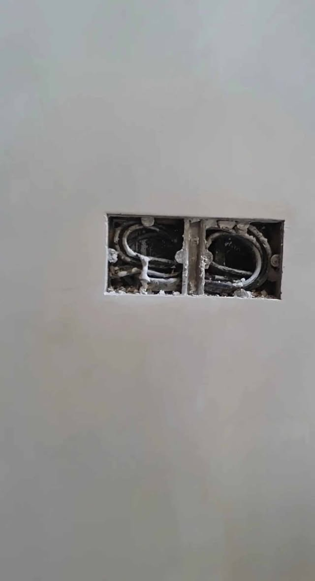 (بسم الله الرحمن الرحيم
((وَقُلِ اعْمَلُوا فَسَيَرَى اللَّهُ عَمَلَكُمْ وَرَسُولُهُ وَالْمُؤْمِنُونَ)) جزء من اعمالنا المتواضعه لبخ نثر   صطار جص بياض  التزام ودقه في العمل  ناصريه  متفرغ حالين او ***********مراسلتي خاص وبيك خير ودلل
