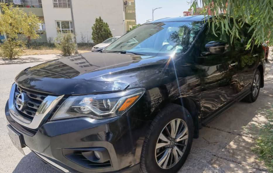 نيسان باثفندر SV موديل 2020
اللون اسود 
العداد 67 الف مايل
كلين
مكفولة حار وبارد ودواخل ومحرك وكير
فقط باب صندوق مبدل بلادي بنفس اللون من الشركة
المحرك: v6 3.5L
القوة الحصانية: 284 قوة حصانية
4WD دفع رباعي
اطارات جديدة حجم 18
7 راكب
مقاعد امامي
تشغيل عن بعد
AEB
ABS
تبريد خلفي منفصل وفتحات تبريد للصف الثالث
تثبيت سرعة 
كاميرا خلفية مع خطوط توجيه متحركة
نقاط عمياء 
تدفئة كشنات امامية
تدفئة ستيرن
مكان السيارة اربيل
للاستفسار *********** 
واتساب ***********
