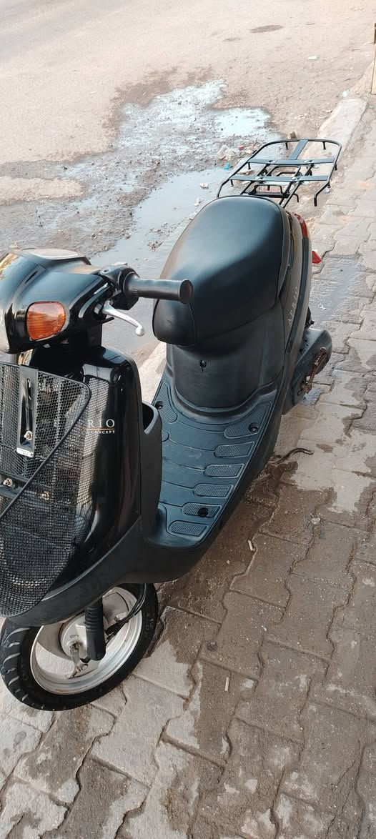 سلام عليكم دراجة بطه جديد مديل 99 بلادي كله الدراجه ما ملعوب بيه ابد للبيع السعر ٧٠٠ وبيه مجال والشراي يتصل ***********
