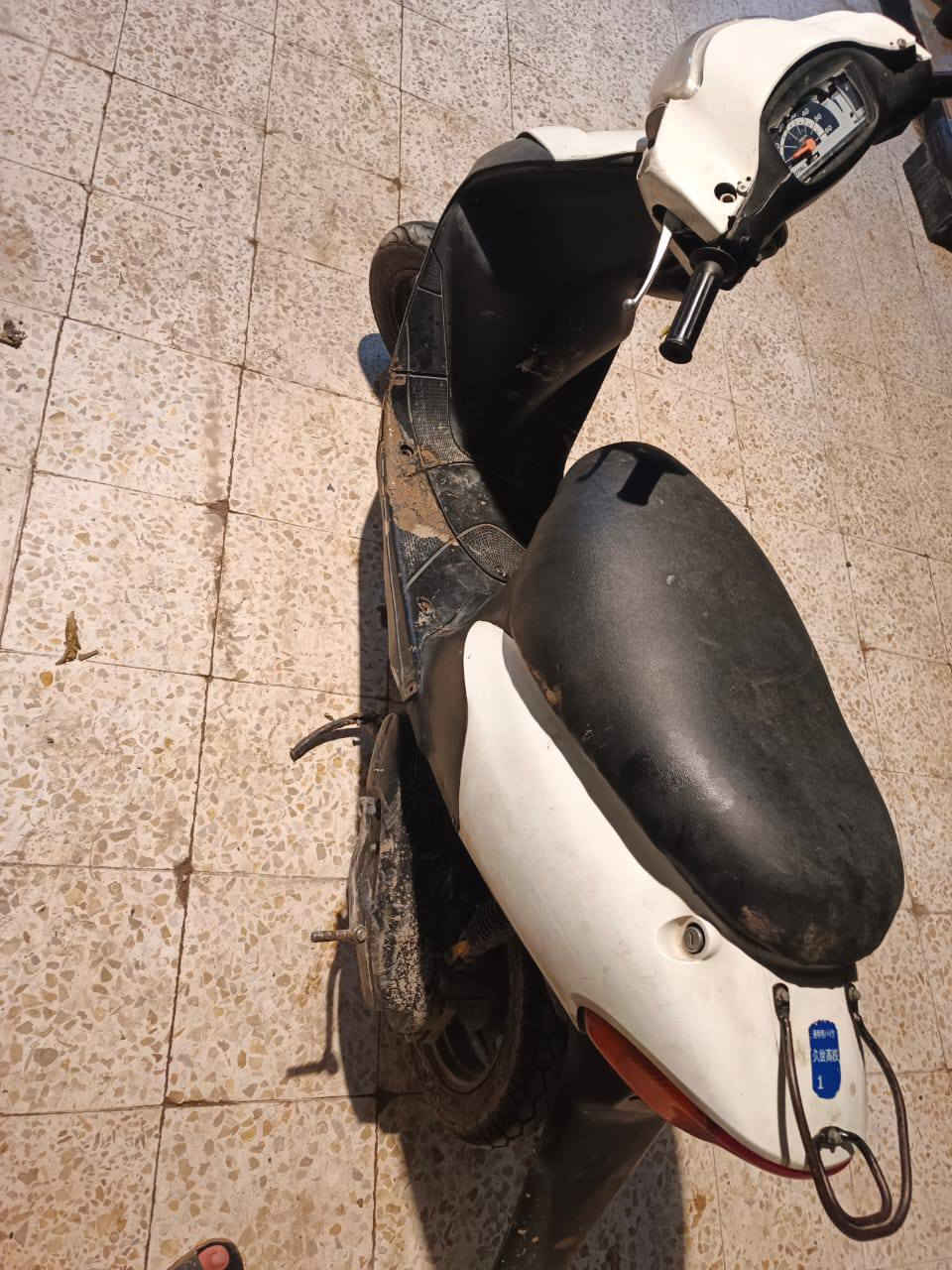 السلام عليكم ساسوكي لبيع 60👉
نضيفة لبيع مكينتها حيل ناعمة سعر 225 وبي مجال حك جيتك🌹
مكان الخالص 👉رقم ***********
