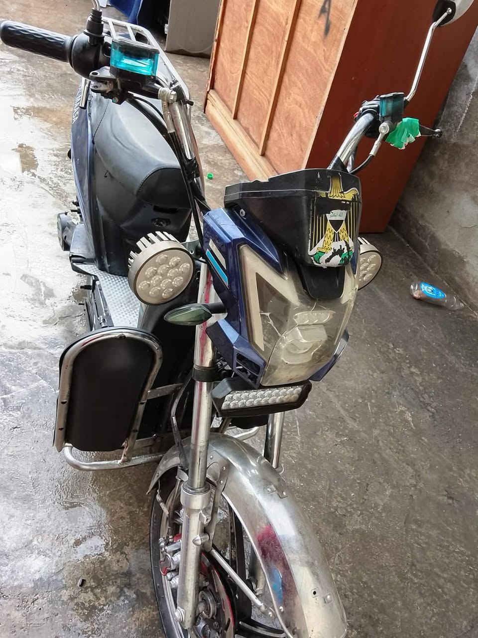 موطور شحن للبيع
نوع
هارلي
 ✅بطاريات عل فحص✅
⭕لايت عالي ناصي 
⭕ شاشه الكترونيه 
⭕نظام ®️ الرجوع الى الخلف
⭕ نظام 4 سرع 1234 
⭕ بريك امامي، خلفي 
⭕ اشاير يمين، يسار
⭕تشغيل عن بعد 
⭕ جهاز انذار سرقه
⭕ شاحنه الشركه الاصليه 
⭕ كلشي شغال كهربائيات 
الموطور نظيف مثل ما موضح بالصور 
(( السعر 275 )( بي مجال)رقمي مكاني شهداء
***********
