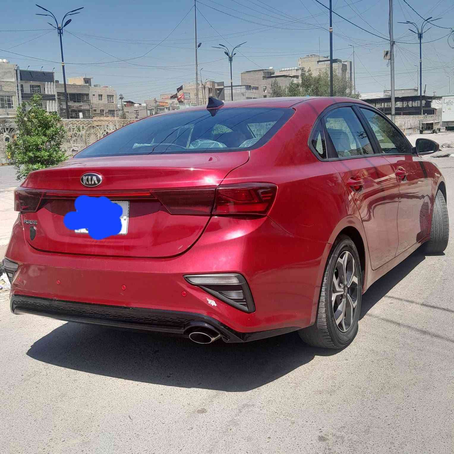 فورتي 21 حادثه جاملغ خلفي بدون ايرباك 
فقط بس الجاملغ الخلفي صبغ السيار قطعه وحده صبغ
باقي السياره مكفوله من الصبغ شرطط برغي ممفتوح بيه 
ع وضع الشركه شرطط المكينه 2000 دوش برغي ممفتوح بيه السياره جديد احله من الصور بالف مره 
المواصفات نص فول شاشه جبيره وكامره دواره 
3 انضمه ولكب بلاد نضام ايكو فول تحكمات 
اتنبيه عند الاقتراب من سياره رادار 
رقم بغداد الدولي سنويه جديد هزه جديده
باسمنا 
العنوان بغداد الرقم ***********
اصور الحادث بالمنشور
