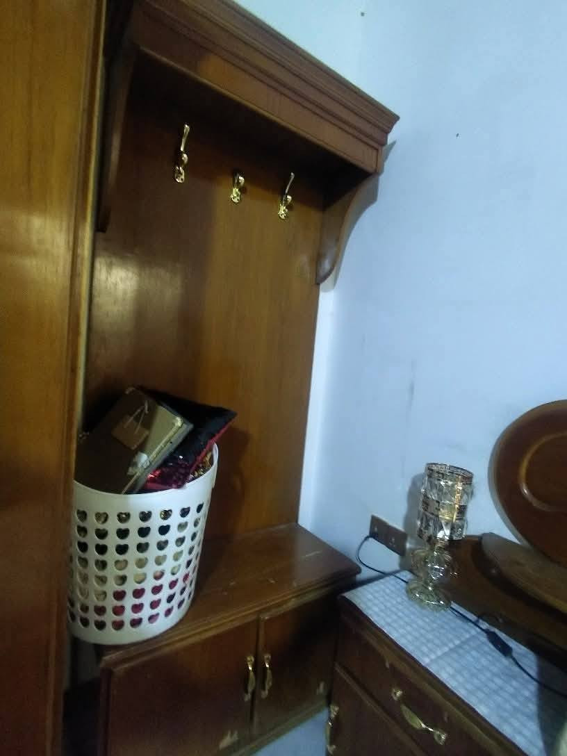 غرفة نوم للبيع


**إذا كنت صاحب هذا الإعلان وتريد حذفه لأي سبب، رجاءا أرسل رسالة إلى الدعم الفني**