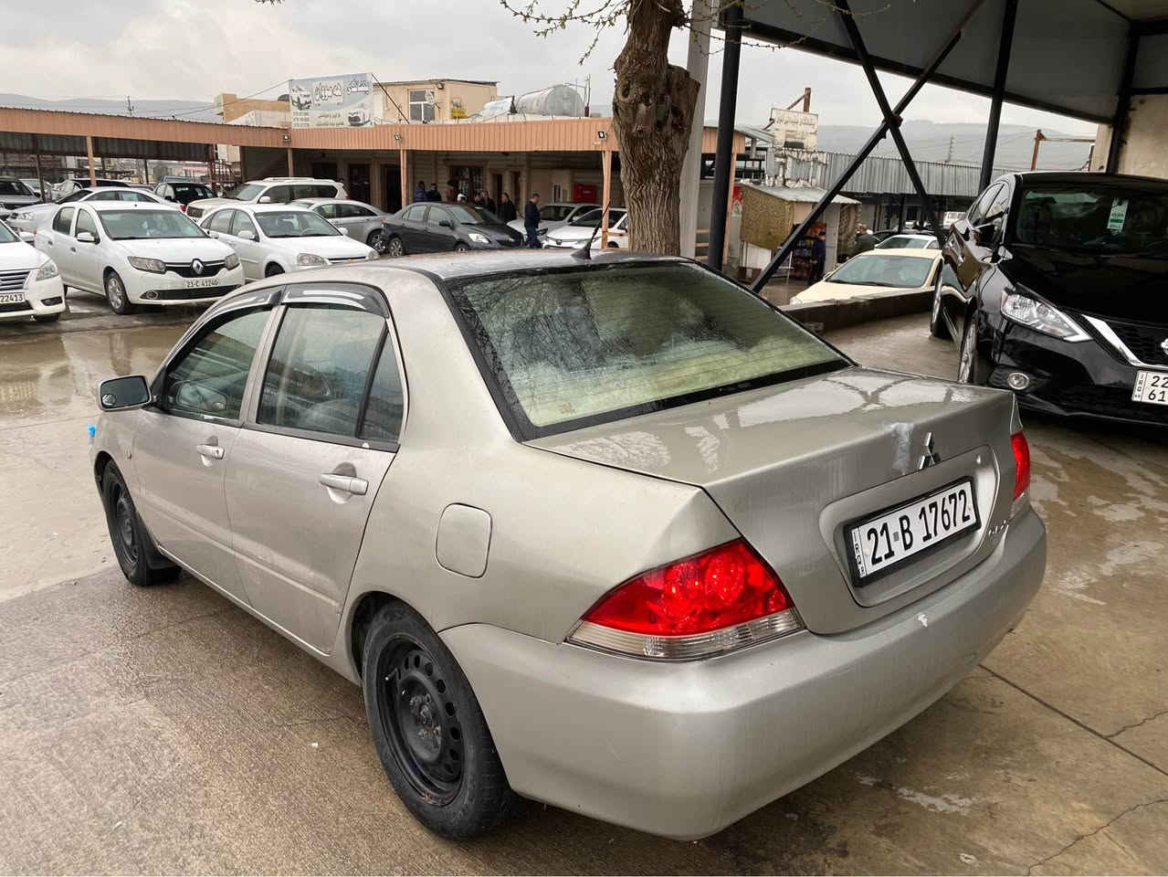 لانسەر ٢٠٠٩ بۆ فرۆشتن ٣ پارچەی بۆیاخە تەقەو ڕەقەو سەنەوی و تەحویل بەشەرت و مەکینە گەورە و ناوزەرد ناو فۆرمیکا . السليمانية, العراق


**إذا كنت صاحب هذا الإعلان وتريد حذفه لأي سبب، رجاءا أرسل رسالة إلى الدعم الفني**