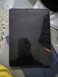 آيباد برو 11 M2 • ١٢٨ • قلم ابل
