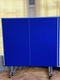 منضده نضيفه   السعر 170  طوبات العدد 250  السعر 40  بغداد مدينه الصدر ...