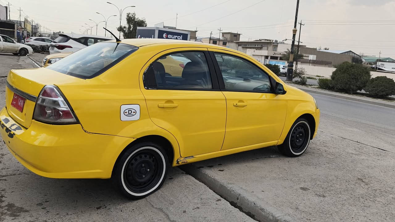 افيو تكسي رقم نينوى 2010 امريكي
كير توماتيك مكينه مال فكتره 20 هيئه 0 رقم وسنويه جديد اجنبي
السعر 39 وبيها مجال شي بسيط 
***********
